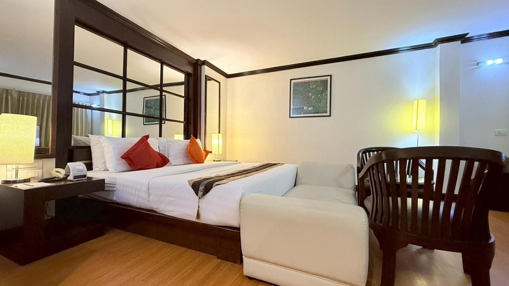 Grand Business Inn Bangkok Exterior foto