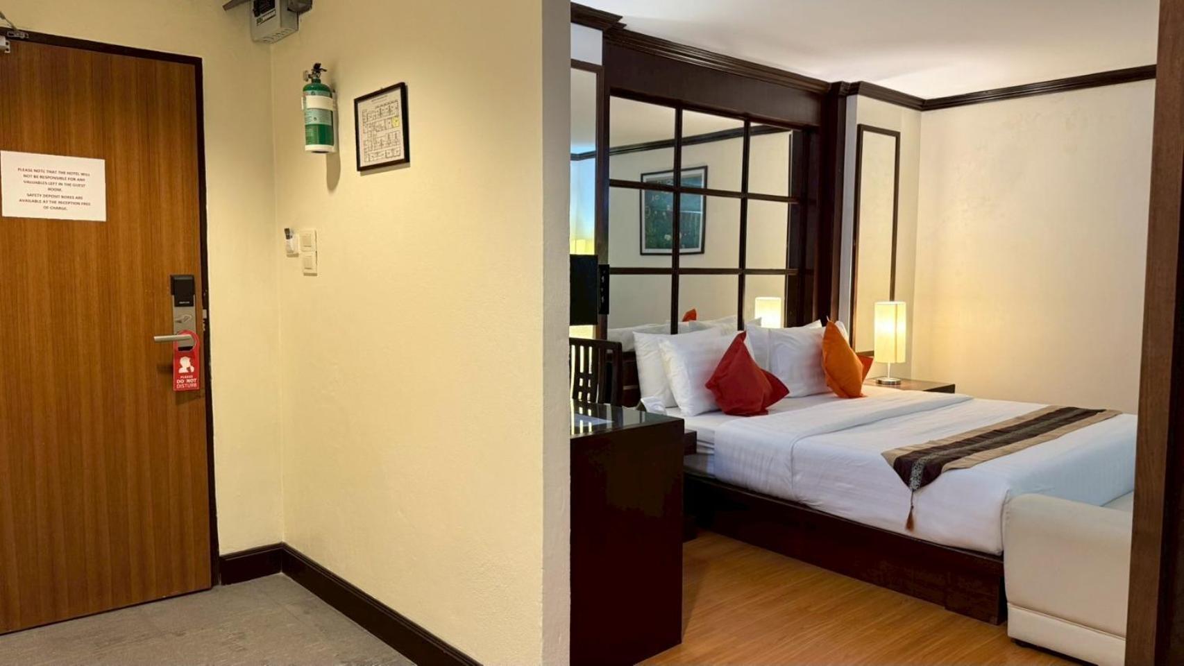 Grand Business Inn Bangkok Exterior foto