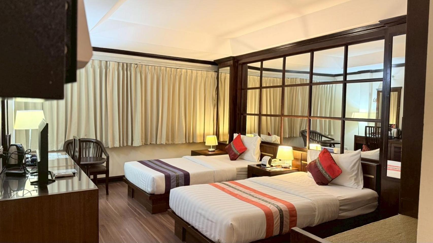 Grand Business Inn Bangkok Exterior foto