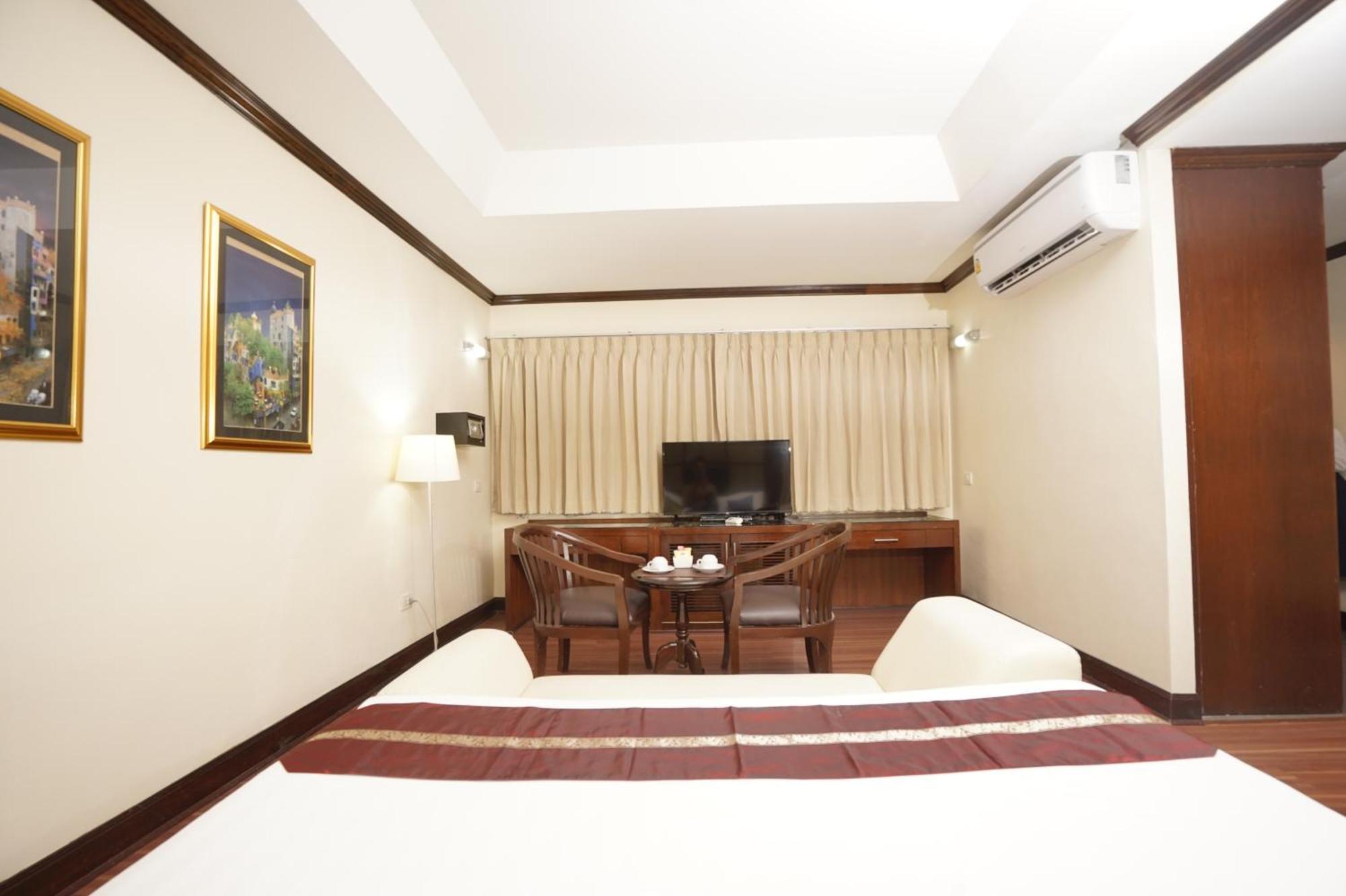 Grand Business Inn Bangkok Exterior foto